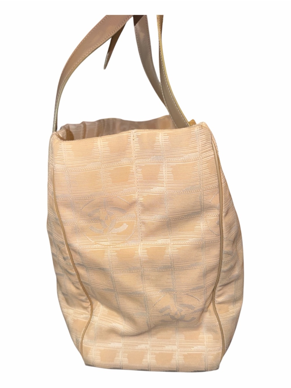 Chanel Vintage Cream New Travel Line Nylon Jacquard Tote MM Bag - Picture 4 of 8
